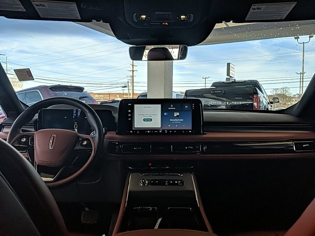 Used 2025 Lincoln Aviator Reserve w/ Illumination Package image 14