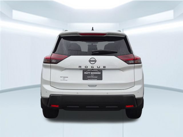 Used 2026 Nissan Rogue Dark Armor FWD image 5