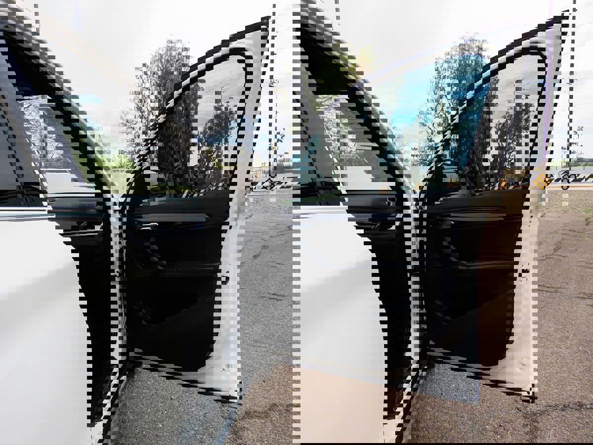 Used 2020 BMW X1 sDrive28i w/ Convenience Package image 17