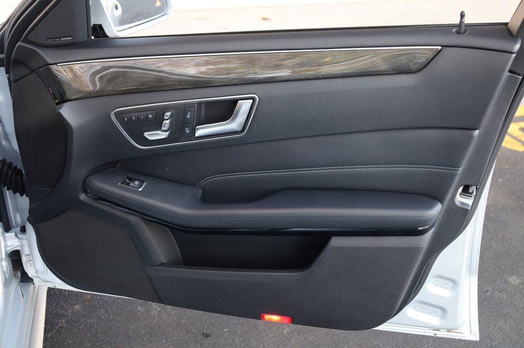 Used 2014 Mercedes-Benz E 350 Sedan image 22