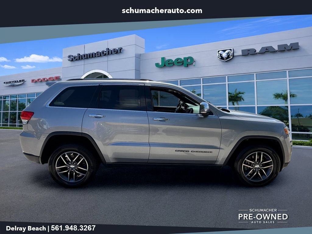 Used 2018 Jeep Grand Cherokee Limited AWD/4WD image 8