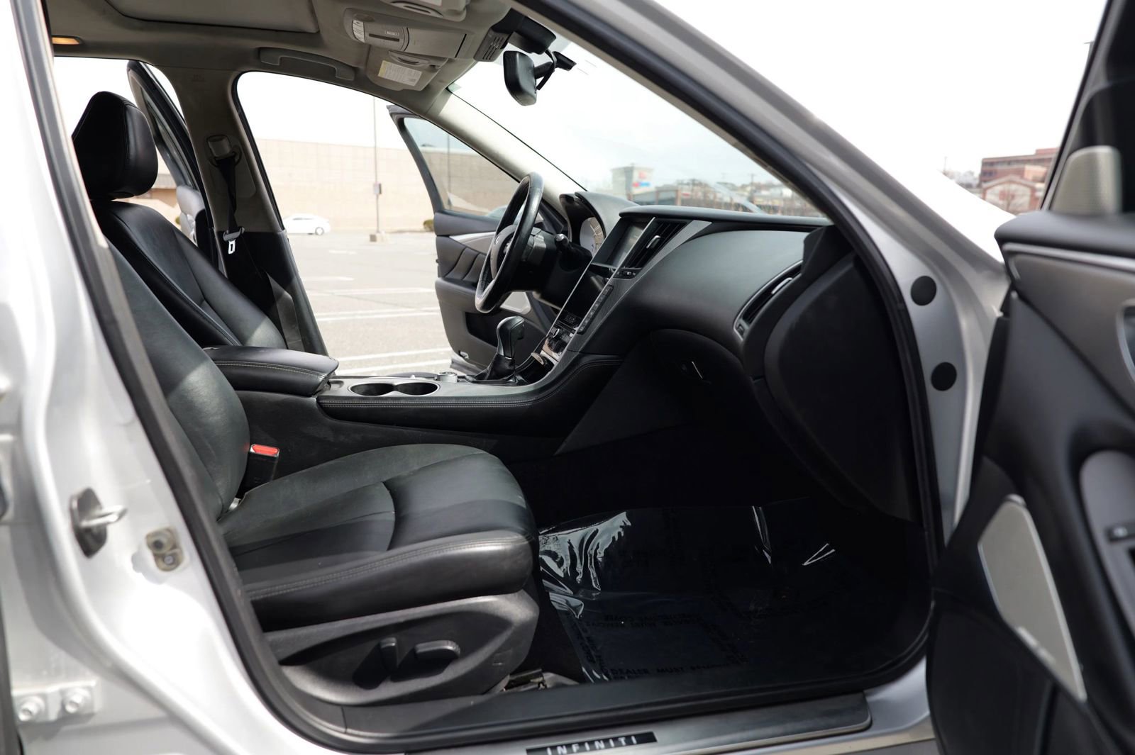 Used 2017 INFINITI Q50 Premium w/ 2.0T Premium Plus Package image 25