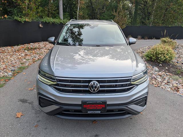 Certified 2022 Volkswagen Tiguan SE AWD/4WD image 8