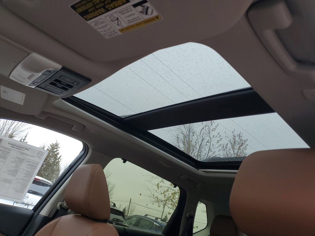 New 2026 Nissan Rogue Platinum image 12