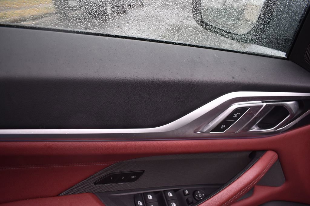 Used 2023 BMW i4 eDrive35 image 13