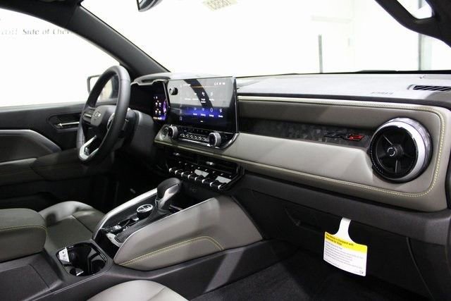 New 2026 Chevrolet Colorado ZR2 w/ Technology Package image 30
