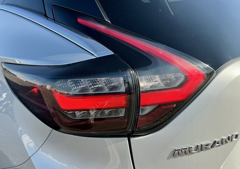 Used 2021 Nissan Murano SV image 14