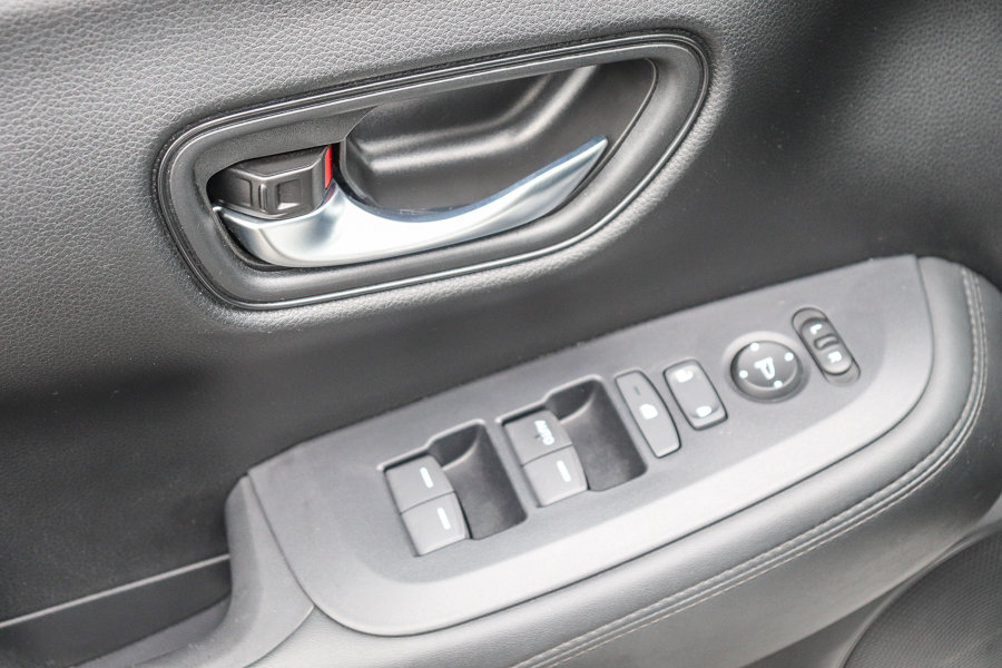 Certified 2024 Honda HR-V LX image 24