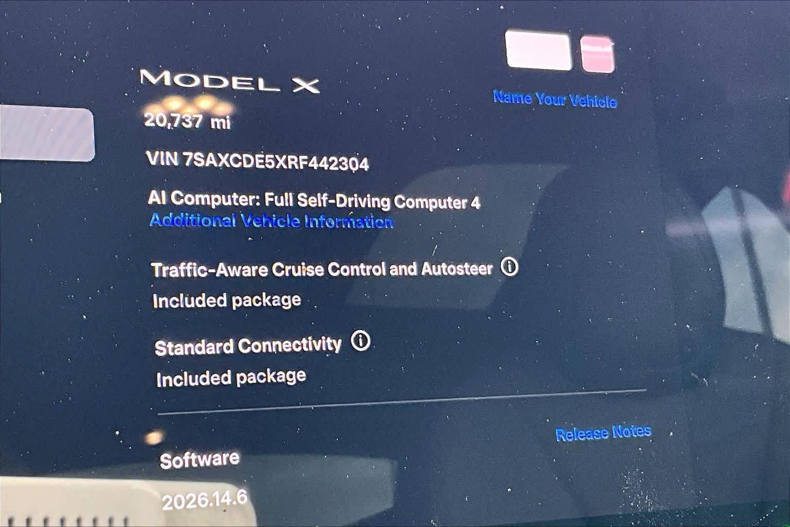 Used 2024 Tesla Model X AWD/4WD image 30