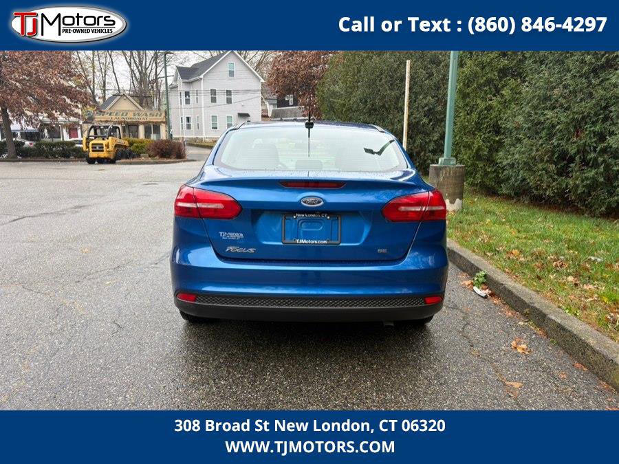 Used 2018 Ford Focus SE image 9