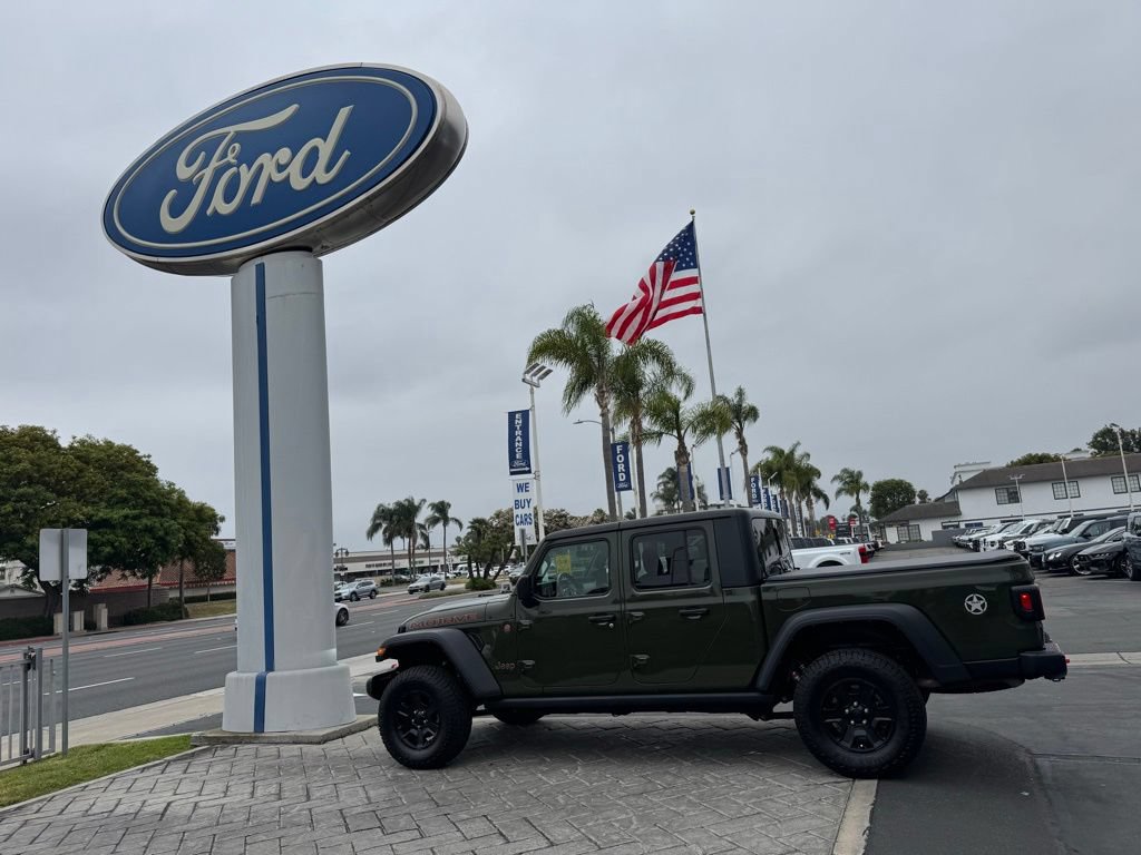 Used 2022 Jeep Gladiator Mojave AWD/4WD image 25