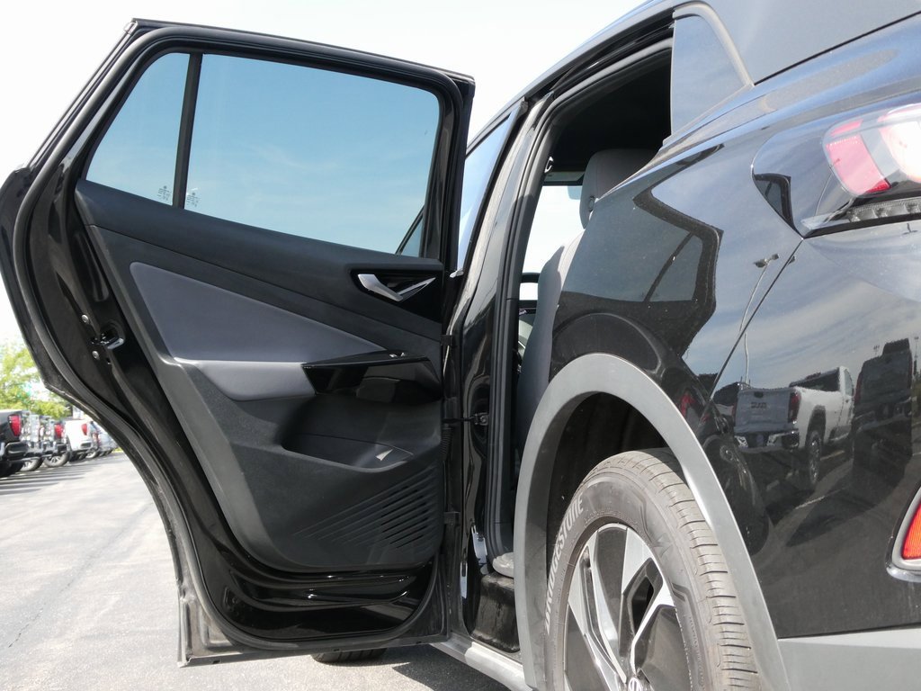 Used 2022 Volkswagen ID.4 Pro image 28