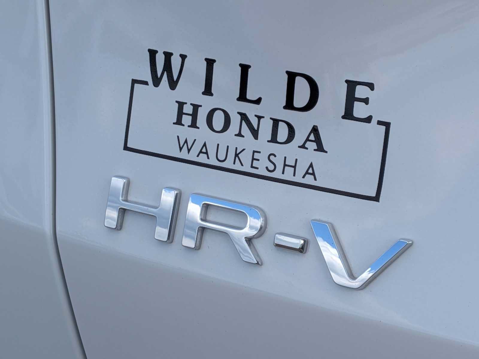 Certified 2025 Honda HR-V Sport image 12