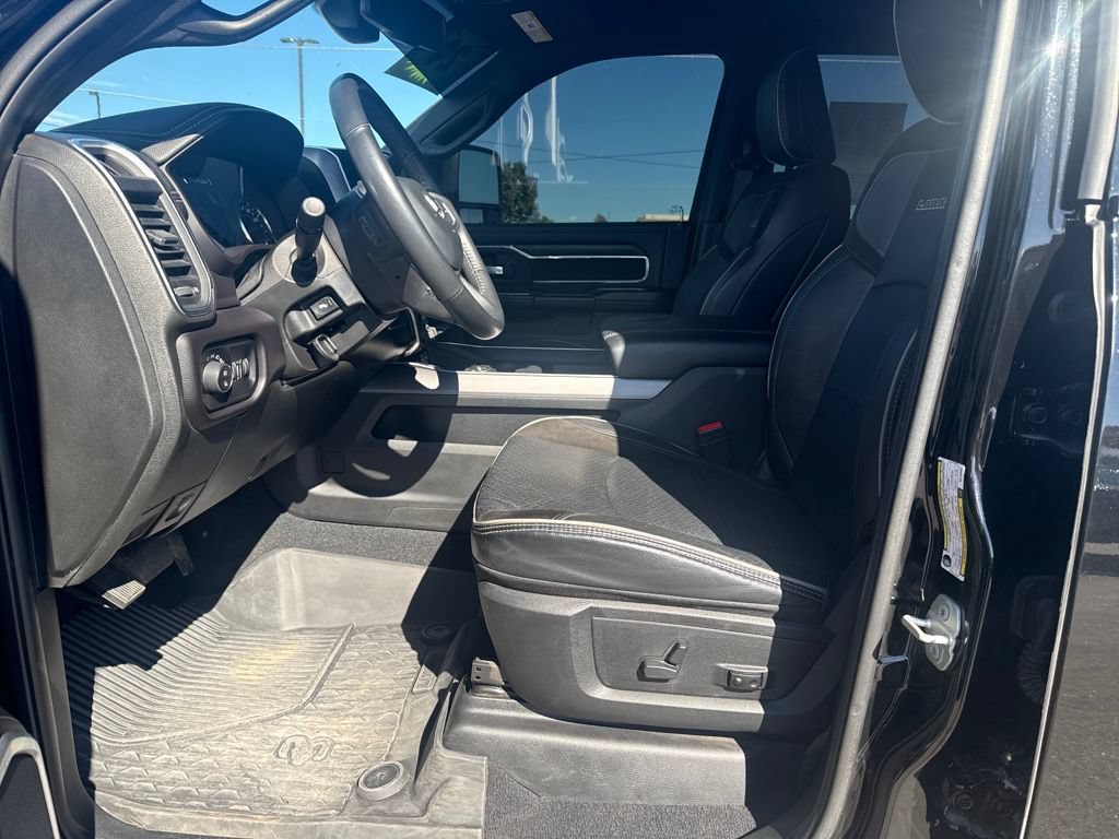 Used 2024 RAM 3500 Laramie w/ Sport Appearance Package AWD/4WD image 26