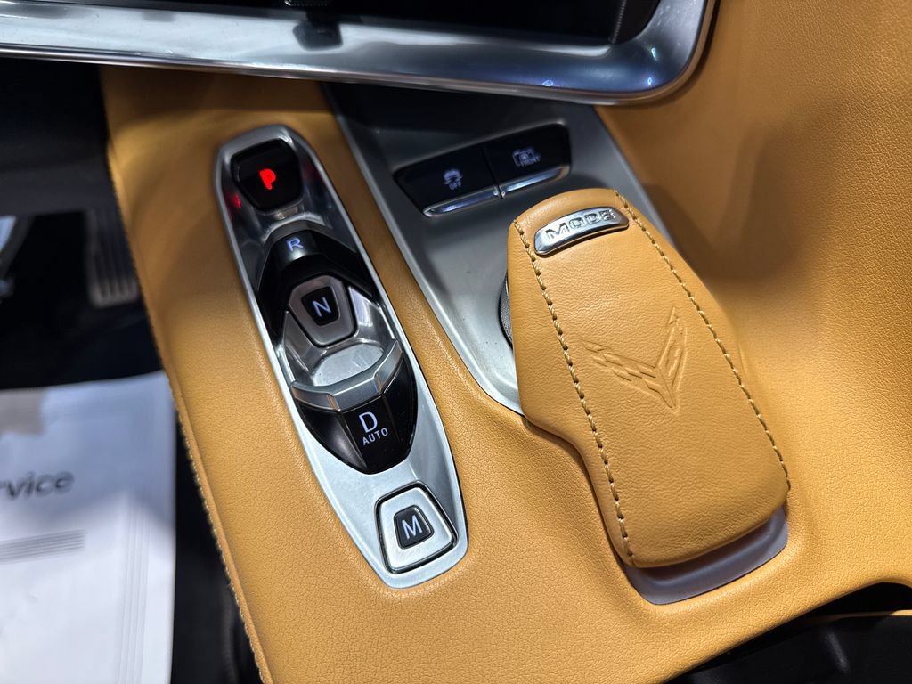 Used 2020 Chevrolet Corvette Stingray Preferred Cpe w/ 2LT Preferred Equipment Group RWD image 18