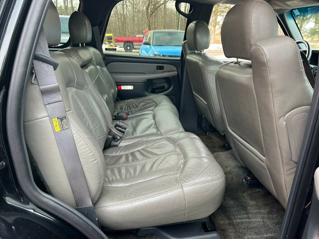 Used 2002 Chevrolet Tahoe Z71 image 45