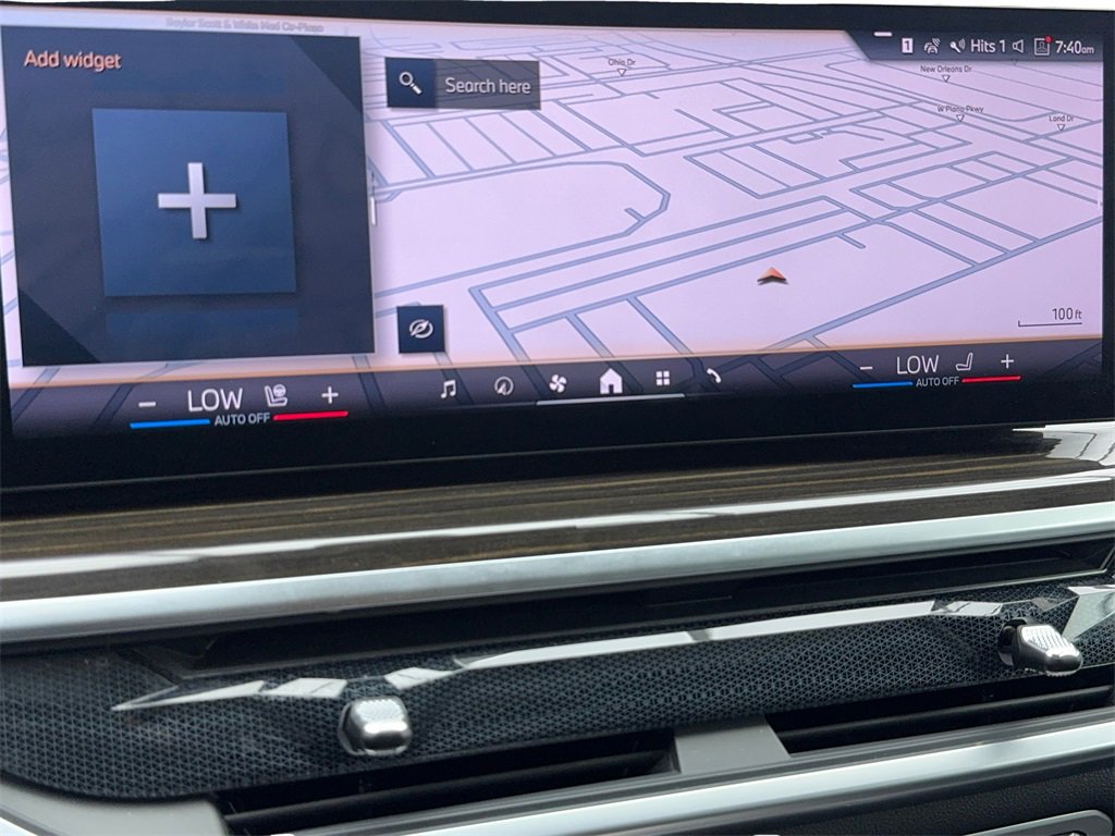 Used 2024 BMW X7 xDrive40i image 25