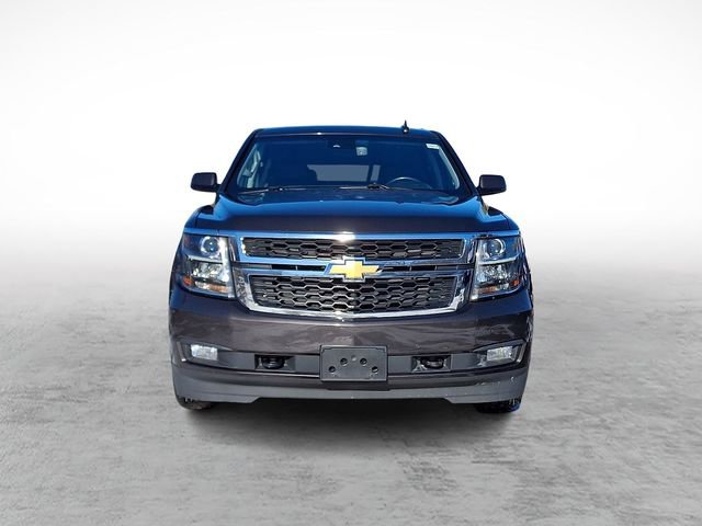 Used 2017 Chevrolet Suburban LT w/ Luxury Package image 2