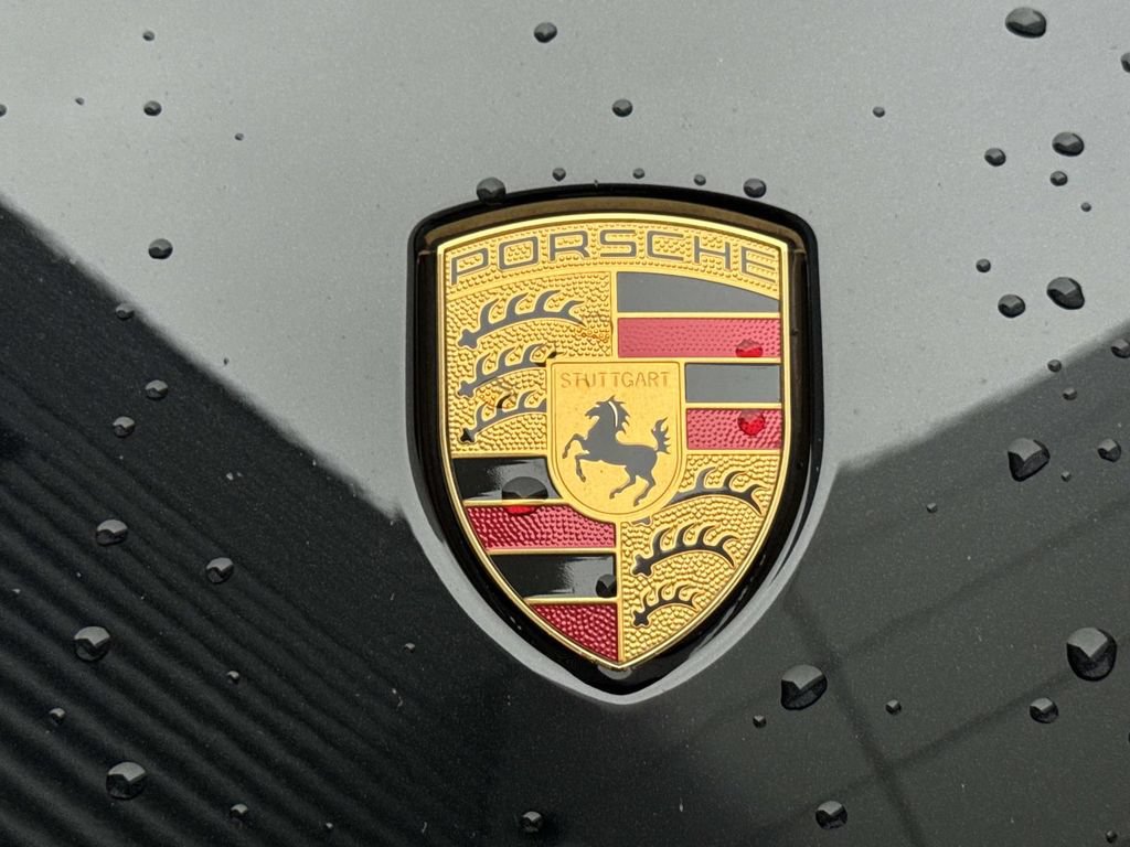 Used 2022 Porsche Cayenne Turbo S AWD/4WD image 10