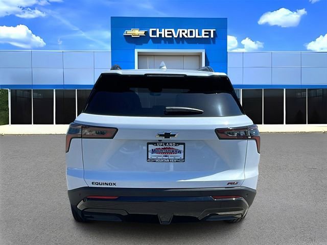 New 2026 Chevrolet Equinox RS w/ LPO, Floor Liner Package FWD image 4