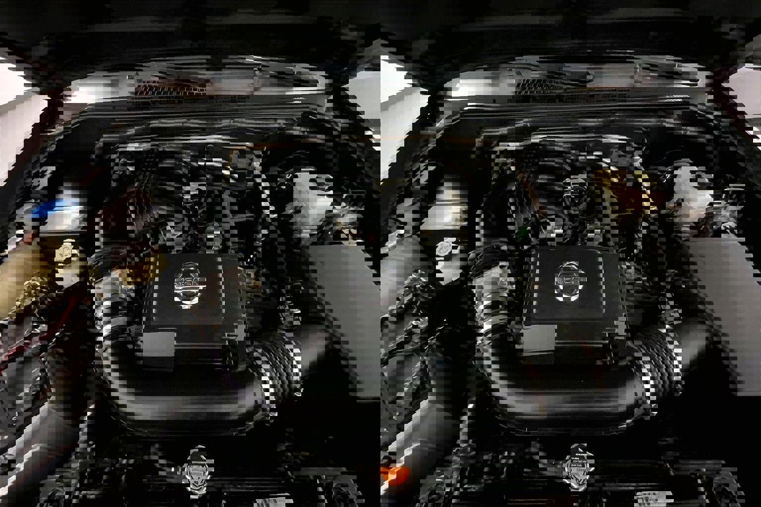 Used 2013 Nissan Xterra PRO-4X w/ Pro-4x Leather Pkg image 10