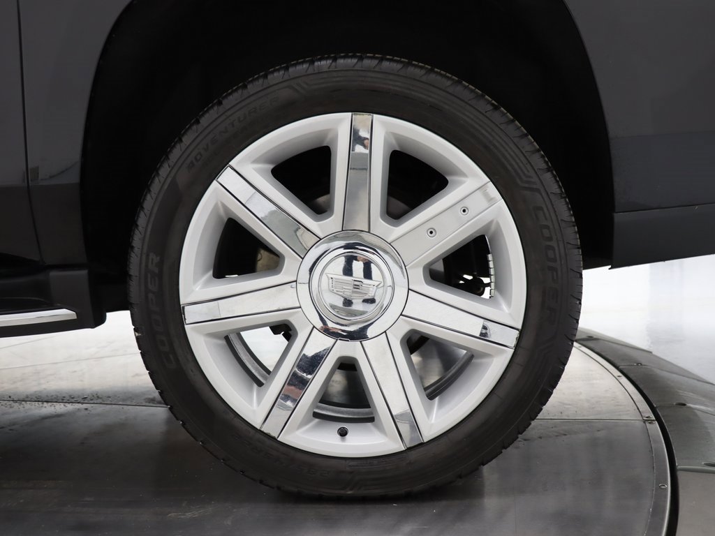 Used 2020 Cadillac Escalade ESV Premium Luxury image 55