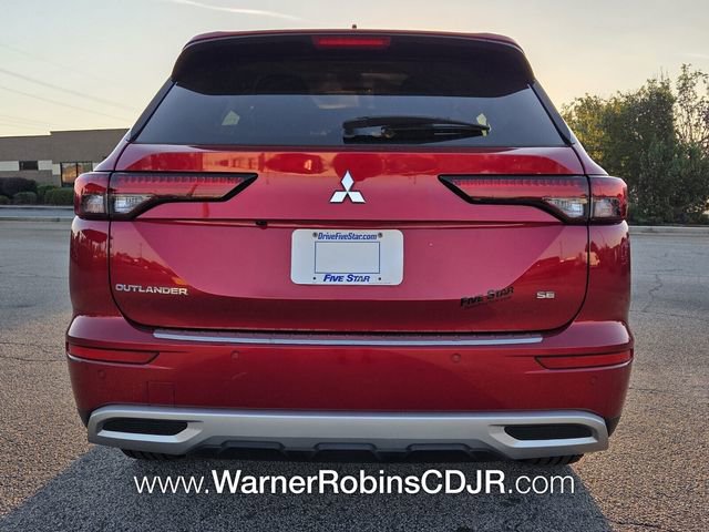 Used 2022 Mitsubishi Outlander SE FWD image 11