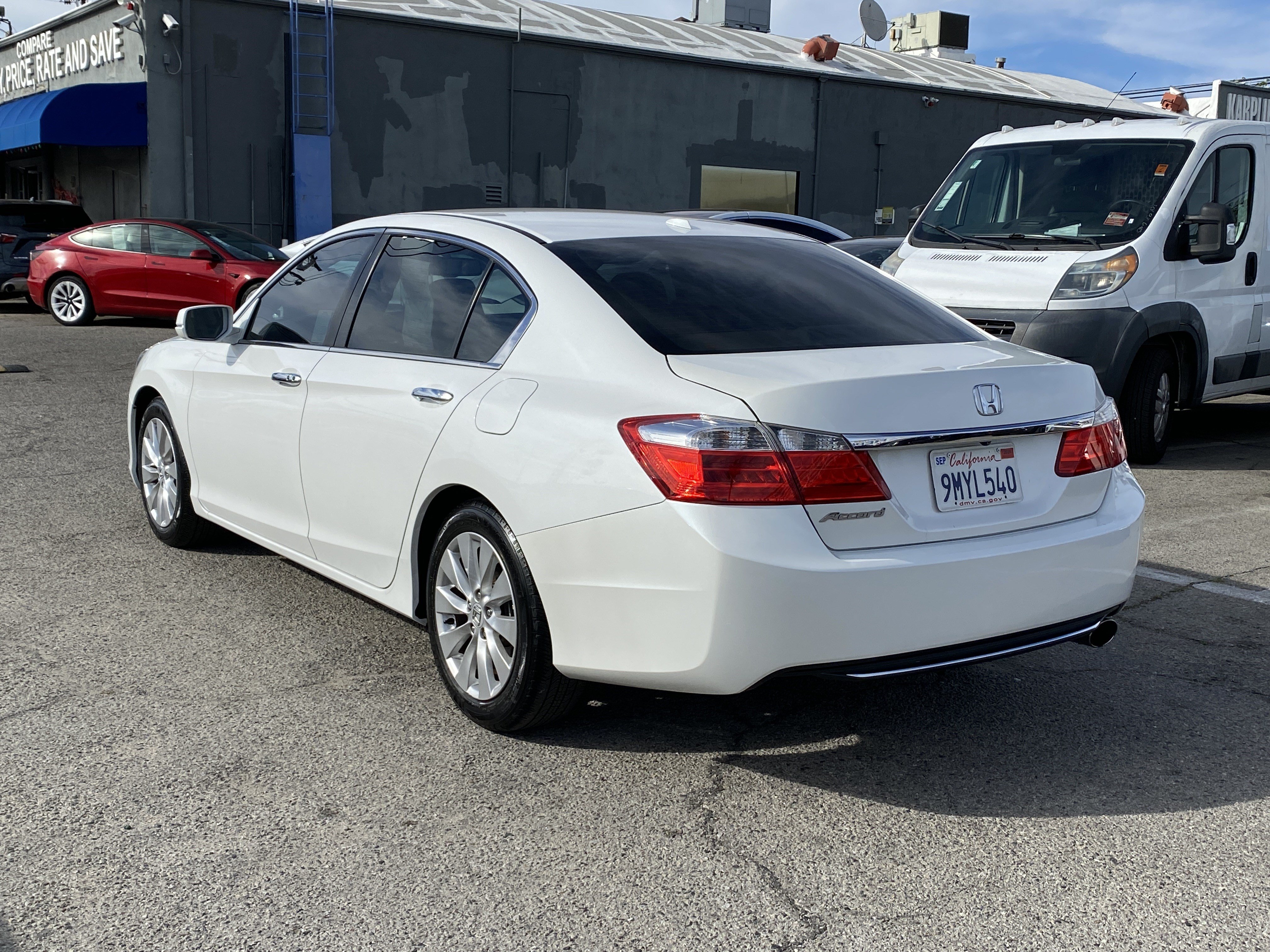 Used 2015 Honda Accord EX-L image 9