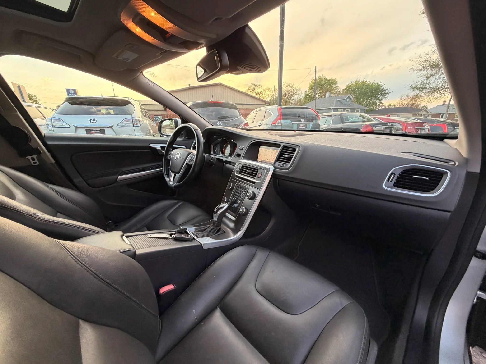 Used 2015 Volvo V60 T5 Platinum AWD/4WD image 19