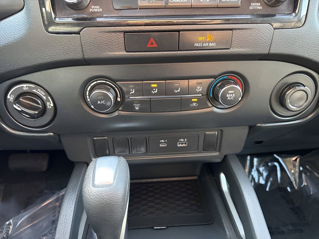 Used 2022 Nissan Frontier SV AWD/4WD image 19