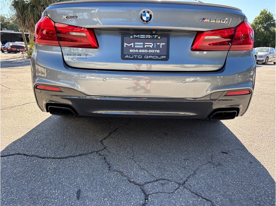 Used 2020 BMW M550i xDrive w/ Executive Package AWD/4WD image 17