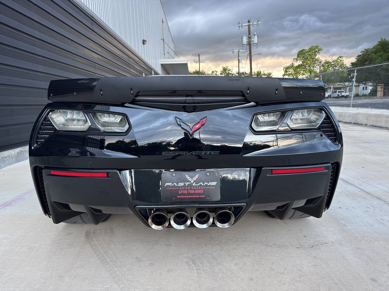 Used 2015 Chevrolet Corvette Z06 w/ 3LZ Preferred Equipment Group RWD image 37