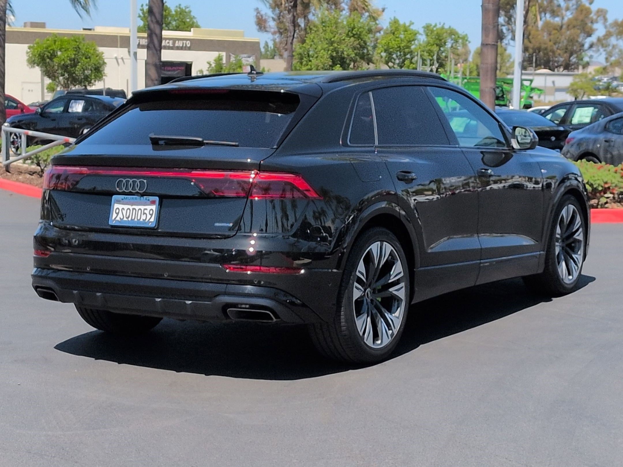 Used 2025 Audi Q8 Prestige image 10