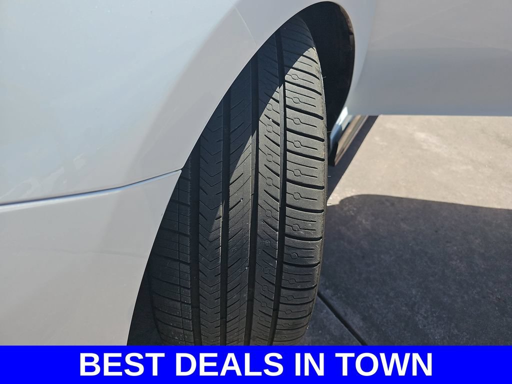 Used 2020 Toyota Camry TRD FWD image 33