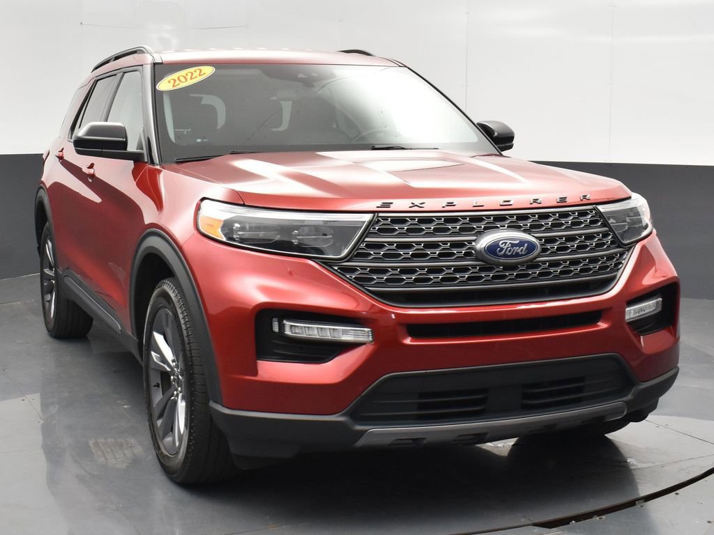 Used 2022 Ford Explorer XLT w/ Equipment Group 202A