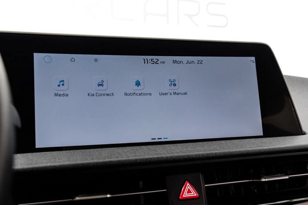 Used 2024 Kia EV6 Light RWD image 33