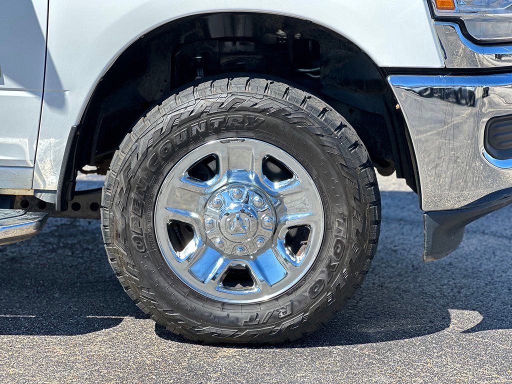 Used 2019 RAM 2500 Big Horn image 32