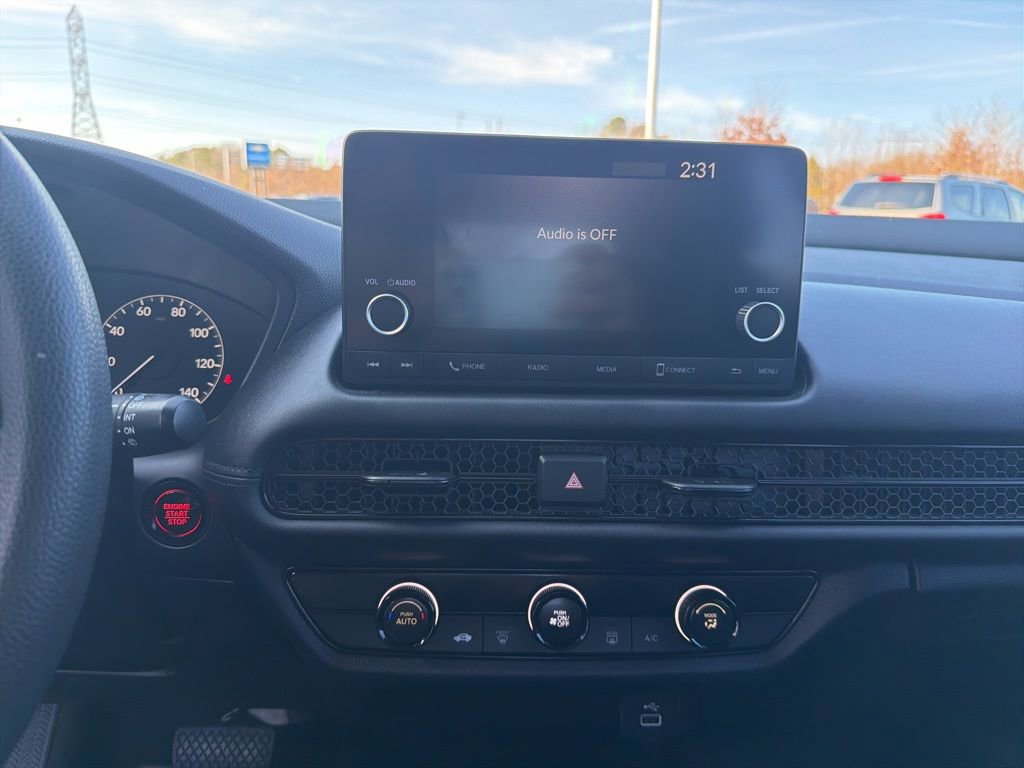 Used 2023 Honda HR-V LX image 16