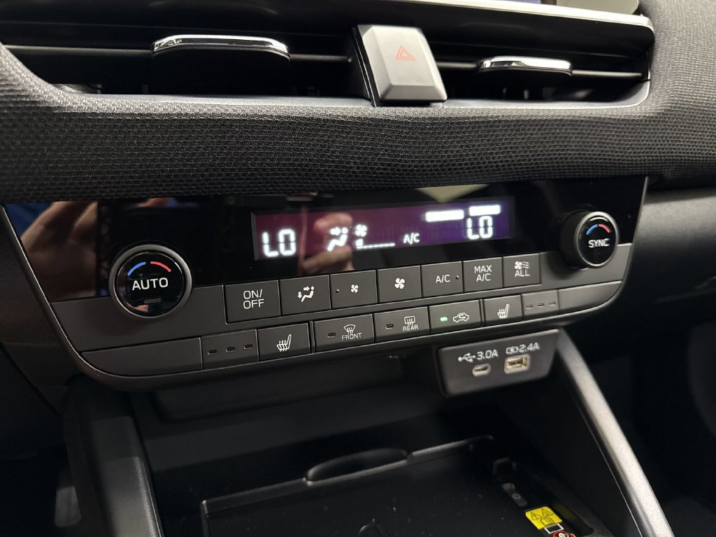 New 2026 Subaru Outback Premium AWD/4WD image 17