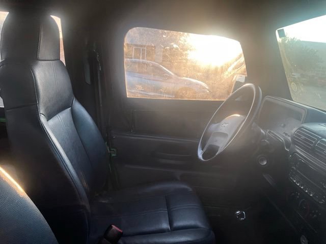 Used 2005 Jeep Wrangler SE AWD/4WD image 3