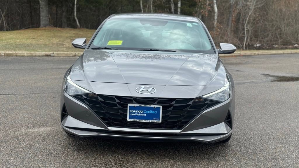 Certified 2023 Hyundai Elantra SEL image 2