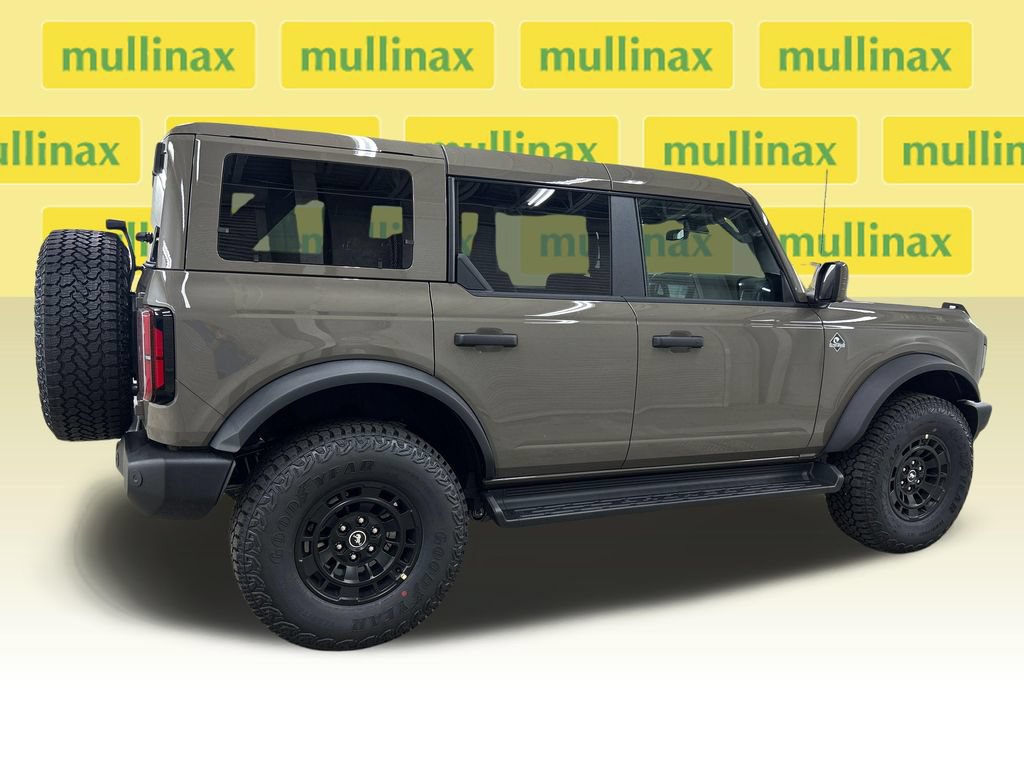 New 2026 Ford Bronco Outer Banks w/ Sasquatch Package AWD/4WD video 2