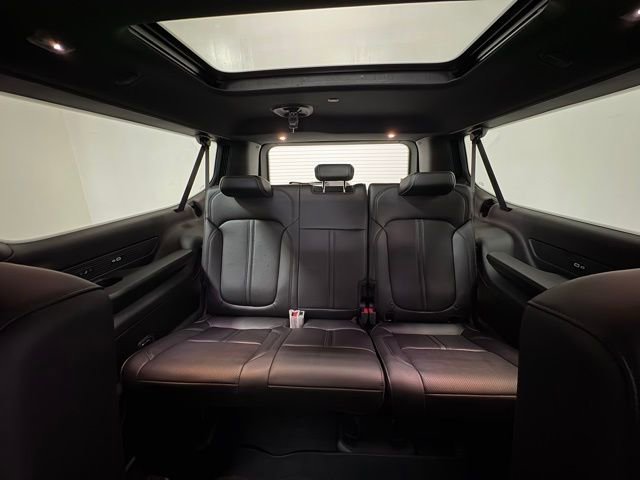 New 2025 Jeep Wagoneer L Series III w/ Quick Order Package 25C Super image 19