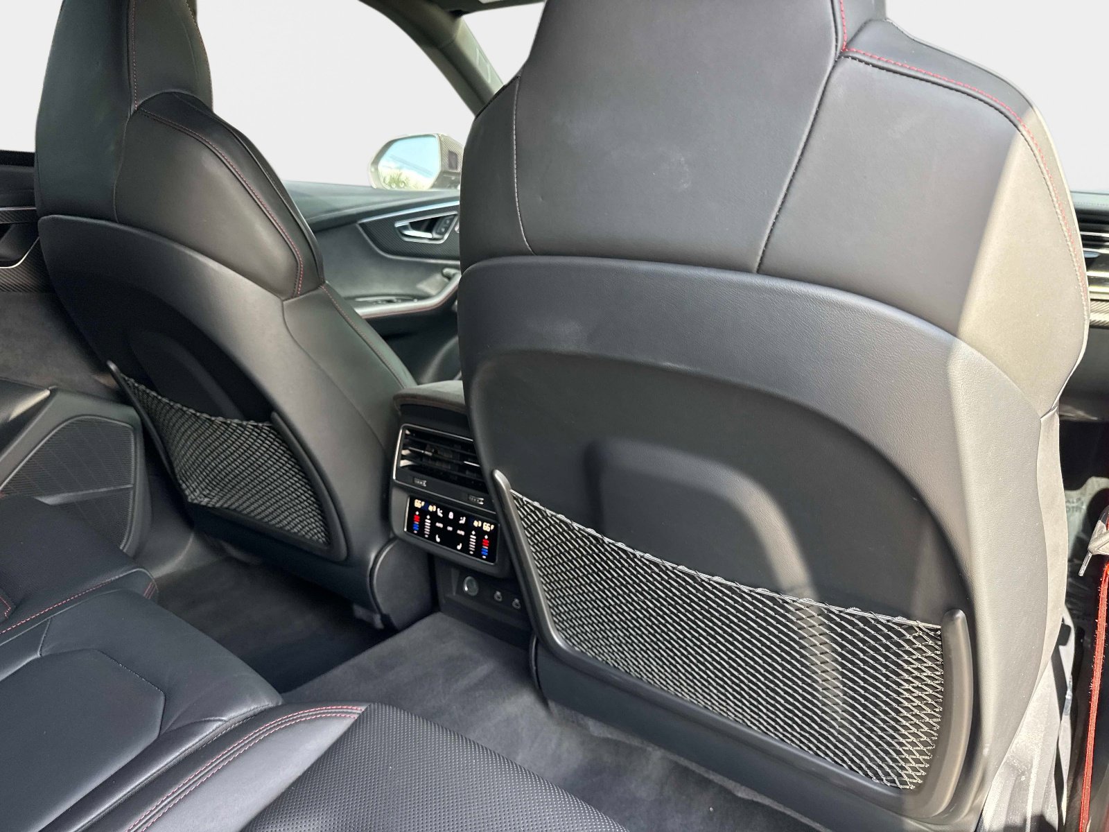 Used 2024 Audi RS Q8 image 30