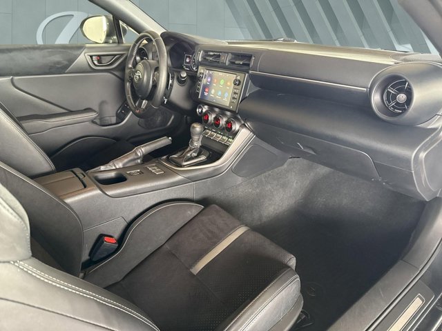 Used 2023 Toyota GR86 Premium image 27
