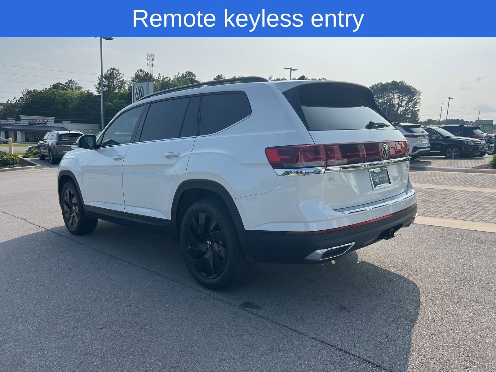 Certified 2026 Volkswagen Atlas SE AWD/4WD image 9