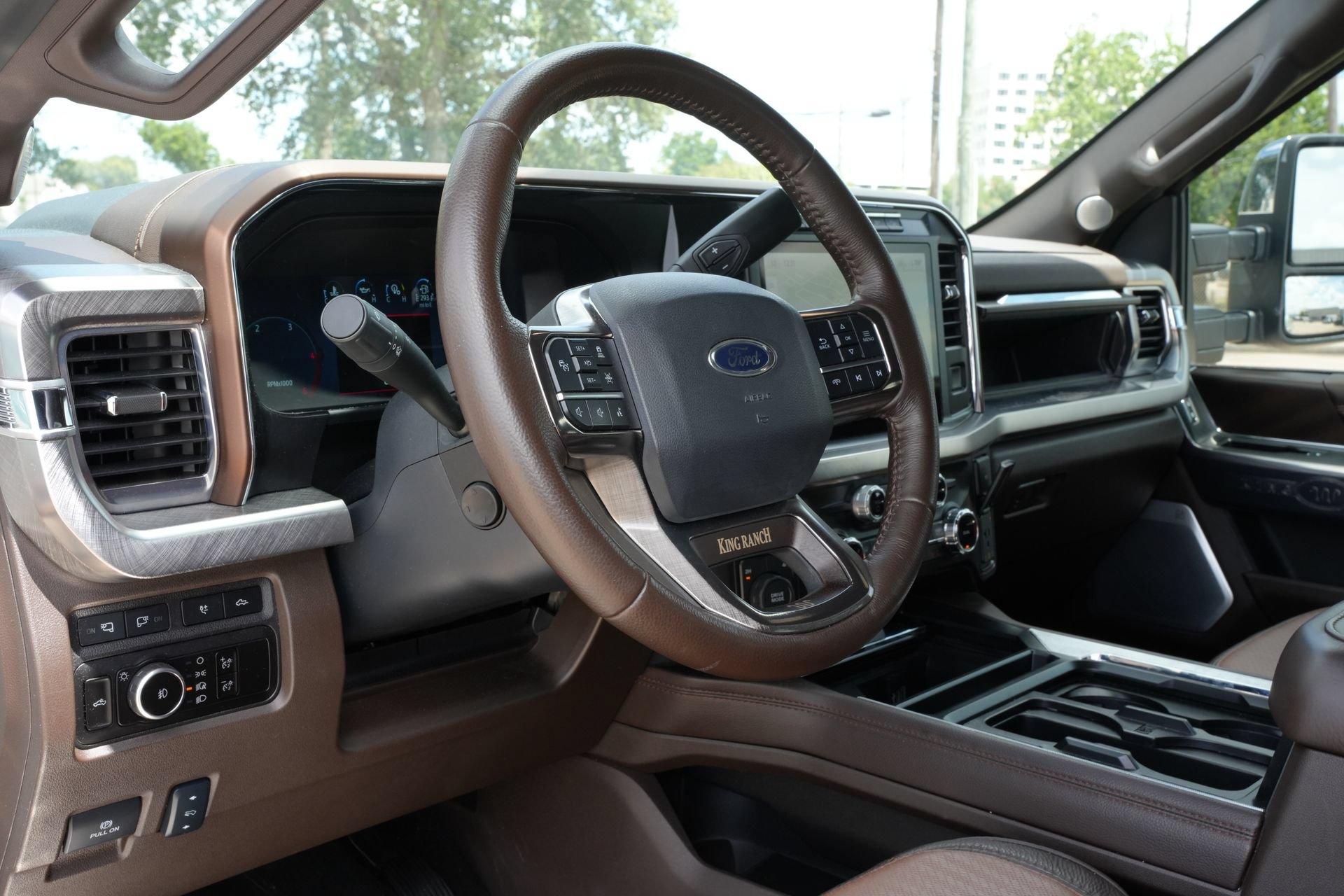 Used 2024 Ford F250 King Ranch w/ Chrome Package AWD/4WD image 16