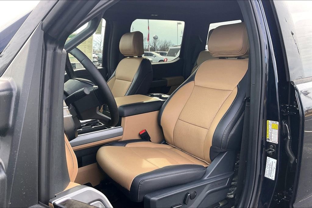 New 2025 Ford F250 Lariat w/ Lariat Ultimate Package image 9