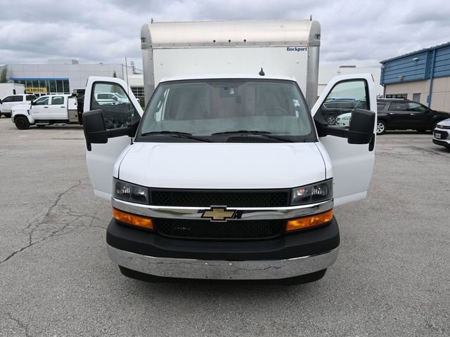 Used 2022 Chevrolet Express 3500 w/ Power Convenience Package image 7