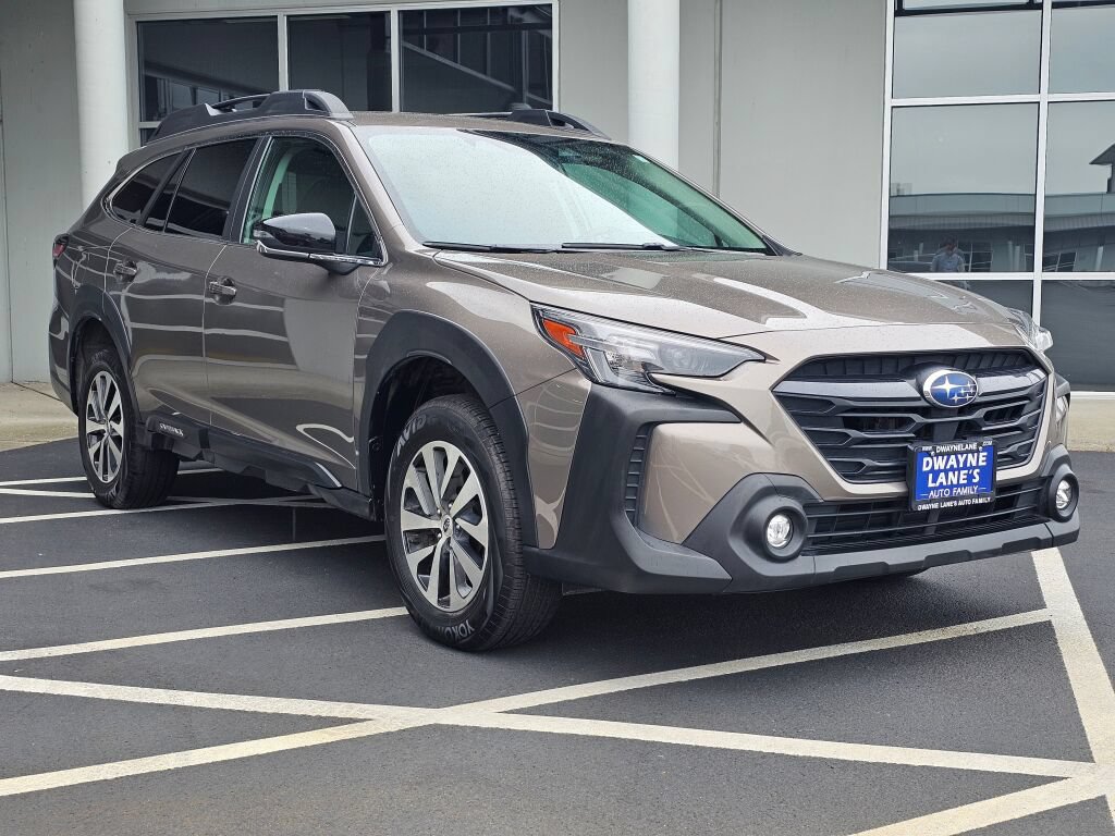 Used 2024 Subaru Outback Premium AWD/4WD image 7